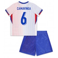 Camiseta Francia Eduardo Camavinga #6 Visitante Equipación para niños Eurocopa 2024 manga corta (+ pantalones cortos)